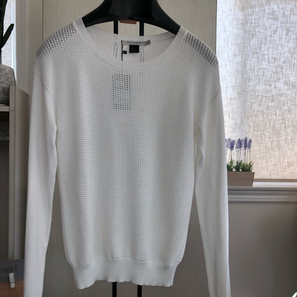 Wom & Now Barcelona Long sleeve white top